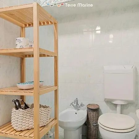 Basilico E Papaja, Terre Marine *